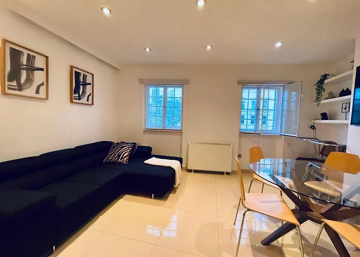 Smithfield St Paul Farringdon Central London Apartment